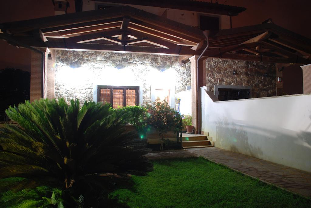 Villa Cecilia Fiumicino Exteriör bild